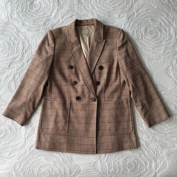 Loft - Petite Plaid Double Breasted Blazer - Picture 3 of 15